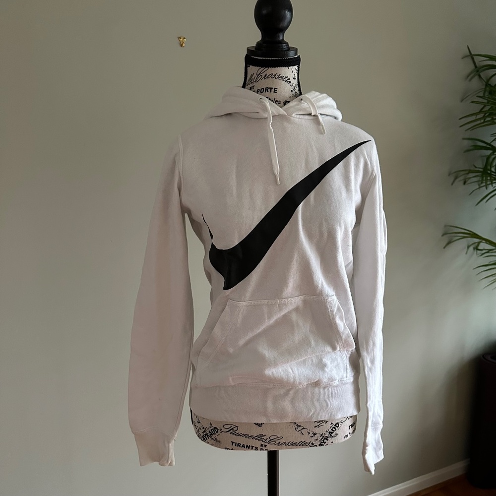 White Nike Slim Fit Hoodie Size S